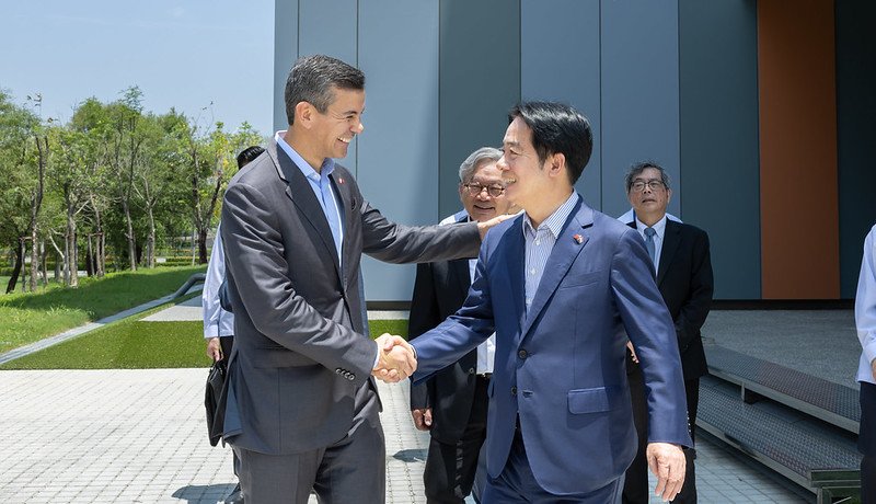 Taiwán y Paraguay anuncian proyecto estratégico de inteligencia artificial