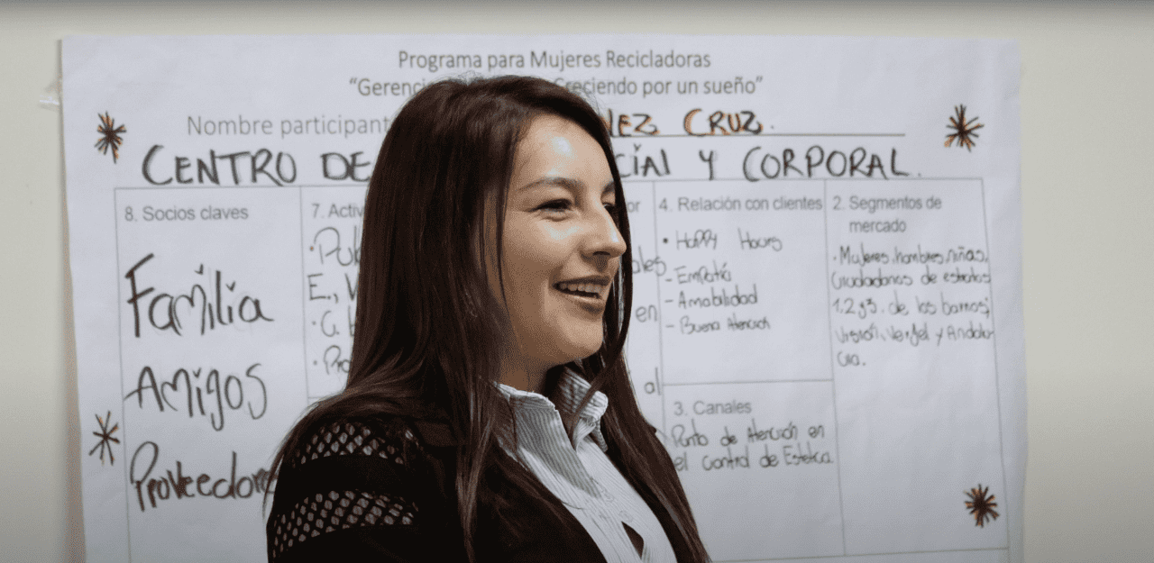 Impulsan el liderazgo femenino con programa de Madres Emprendedoras