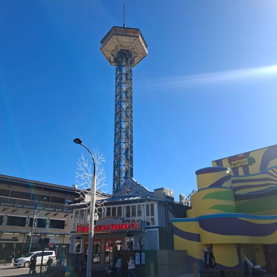 Bellezas de América. Gatlisburg, Tennessee, EEUU: el balcón de la montaña que aprendió a vivir del paisaje