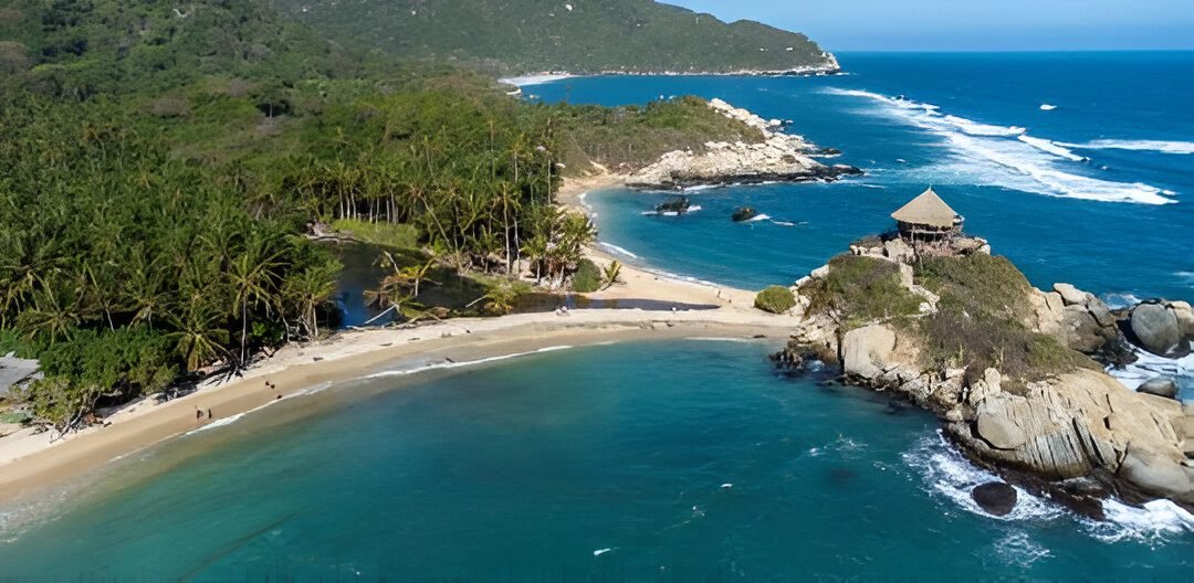 Corona, 100 años bajo el sol con las mejores playas del mundo: 4 son del país