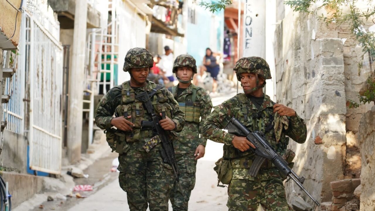 Patrullajes conjuntos de Policía y Ejército le funcionan a Santa Marta