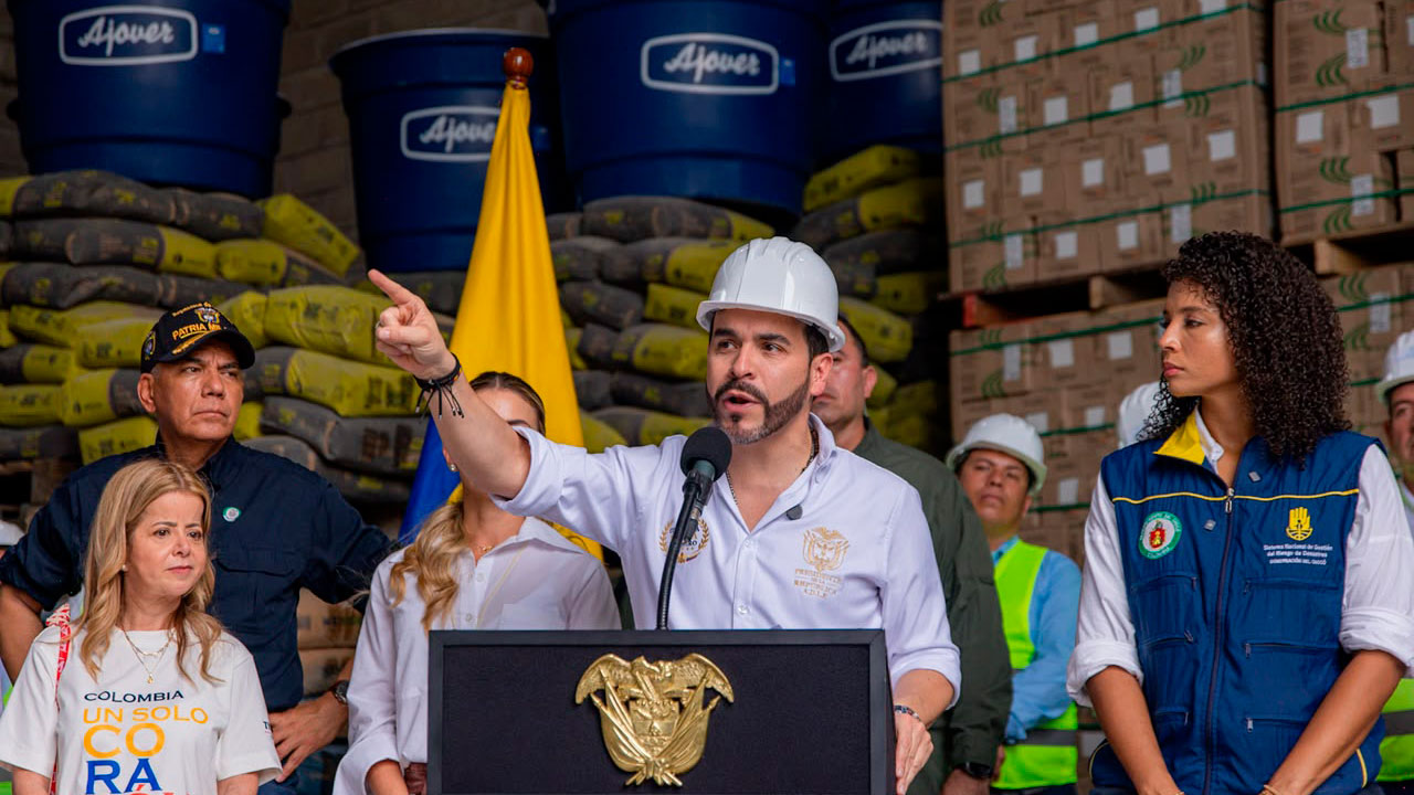 Homenaje a las víctimas del terremoto,