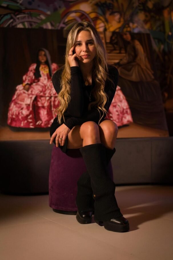 Joven artista colombiana conquista el Salón de Otoño de París