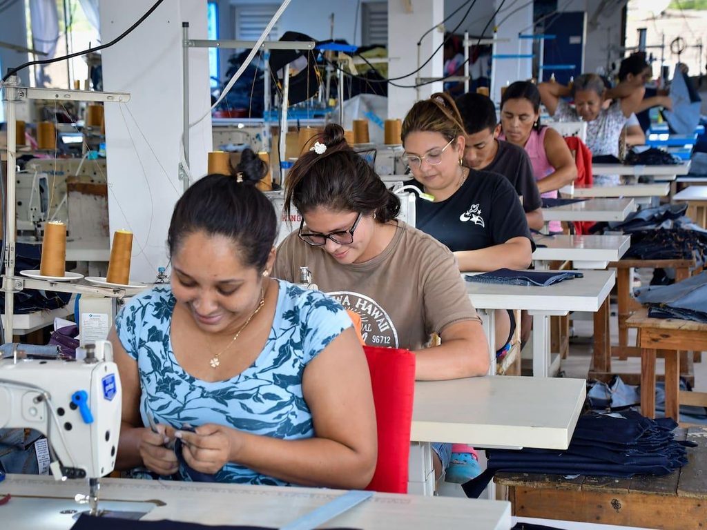 De la Zona Franca al mundo de Disney: Bicosa, la empresa de Barranquilla que viste a gigantes internacionales