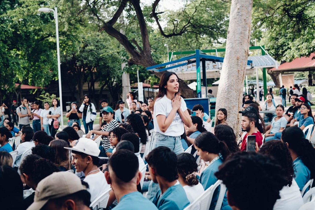 Unimagdalena, primera universidad en decir “Bye bye bullying” con Laura Barjum
