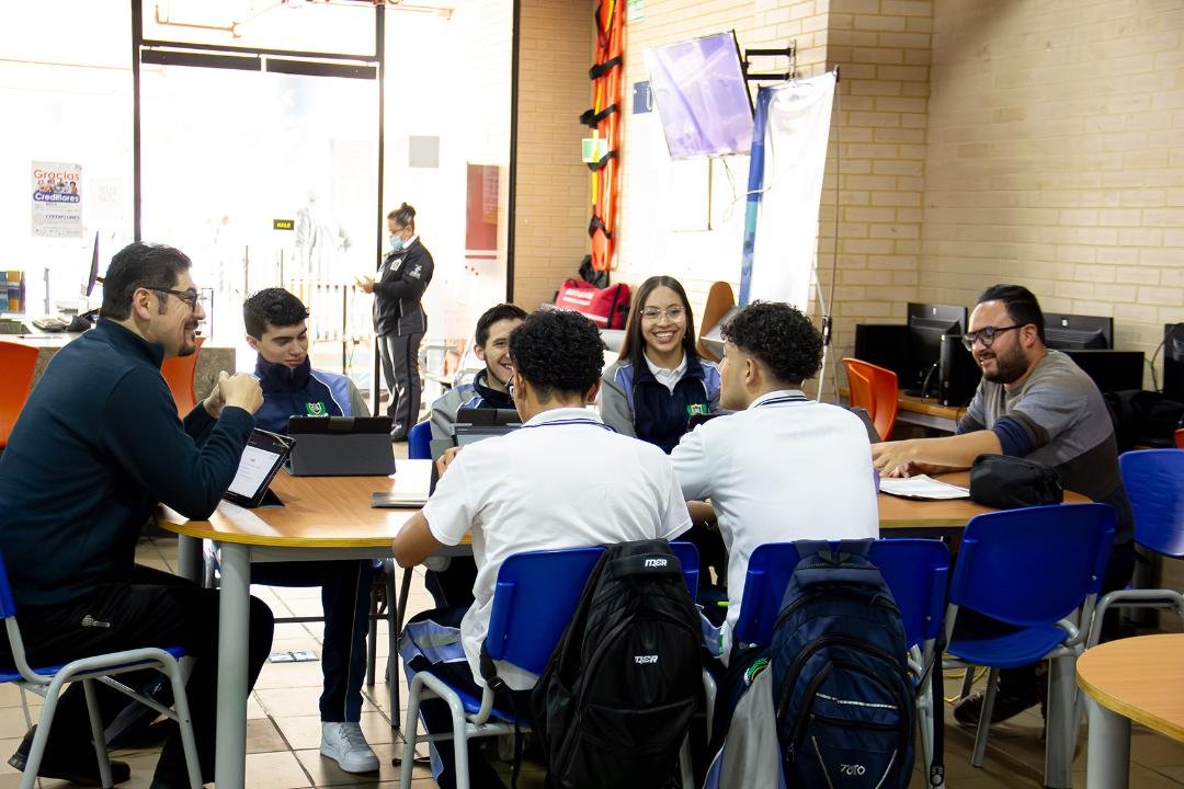 Desde el colegio, jóvenes aprenden importancia de la seguridad social