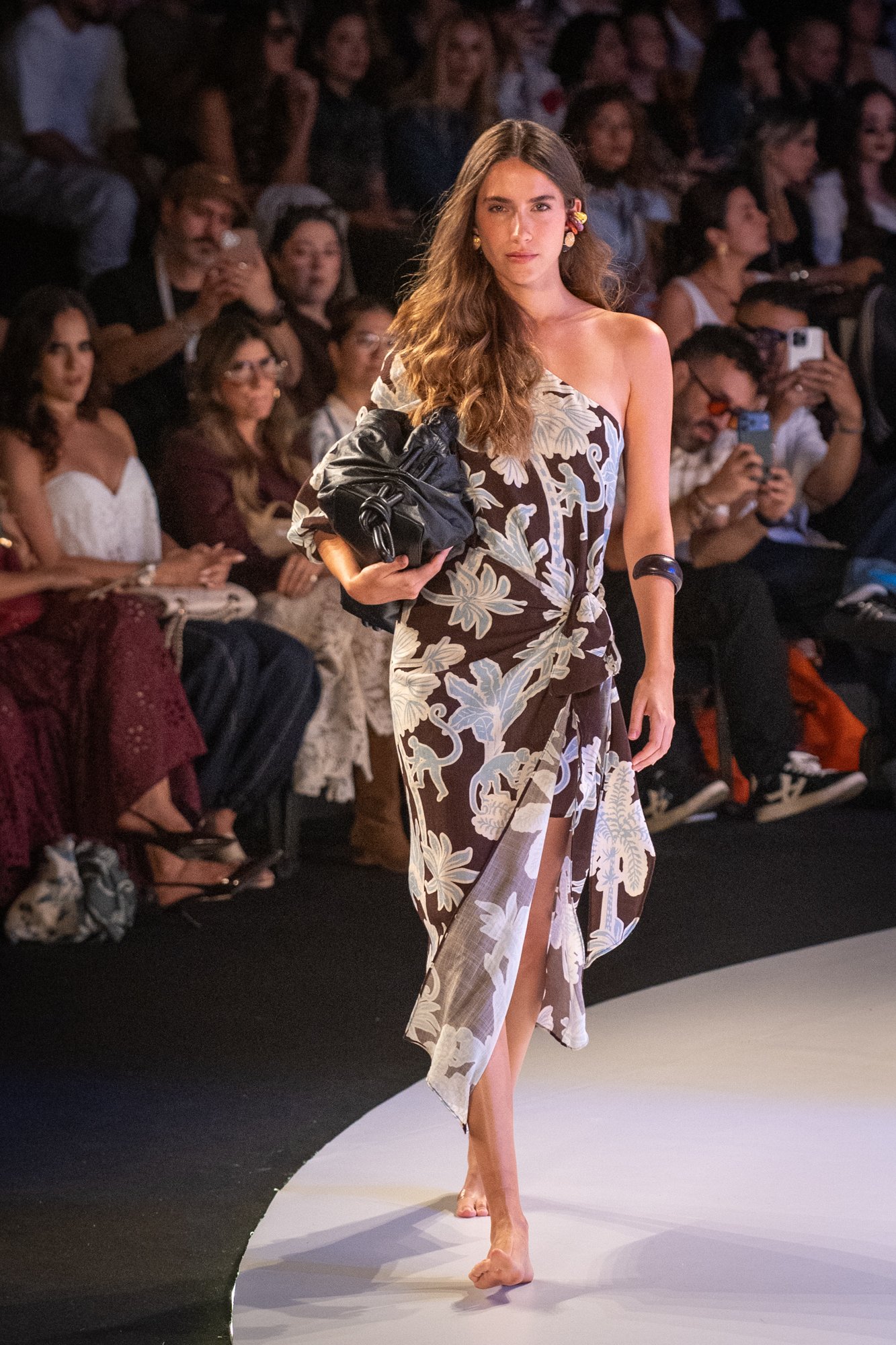 Eugenia Fernández x Falabella: una colección inspirada en la riqueza natural colombiana