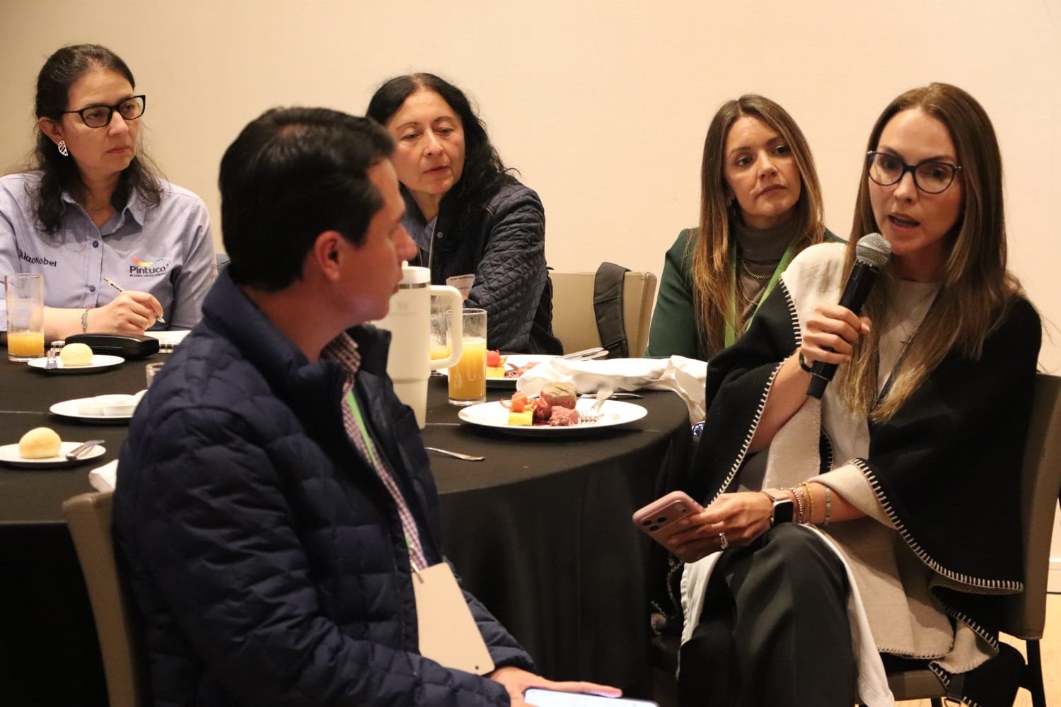 Pintuco y Fundación Plan lanzan “Las mujeres construyen futuro”