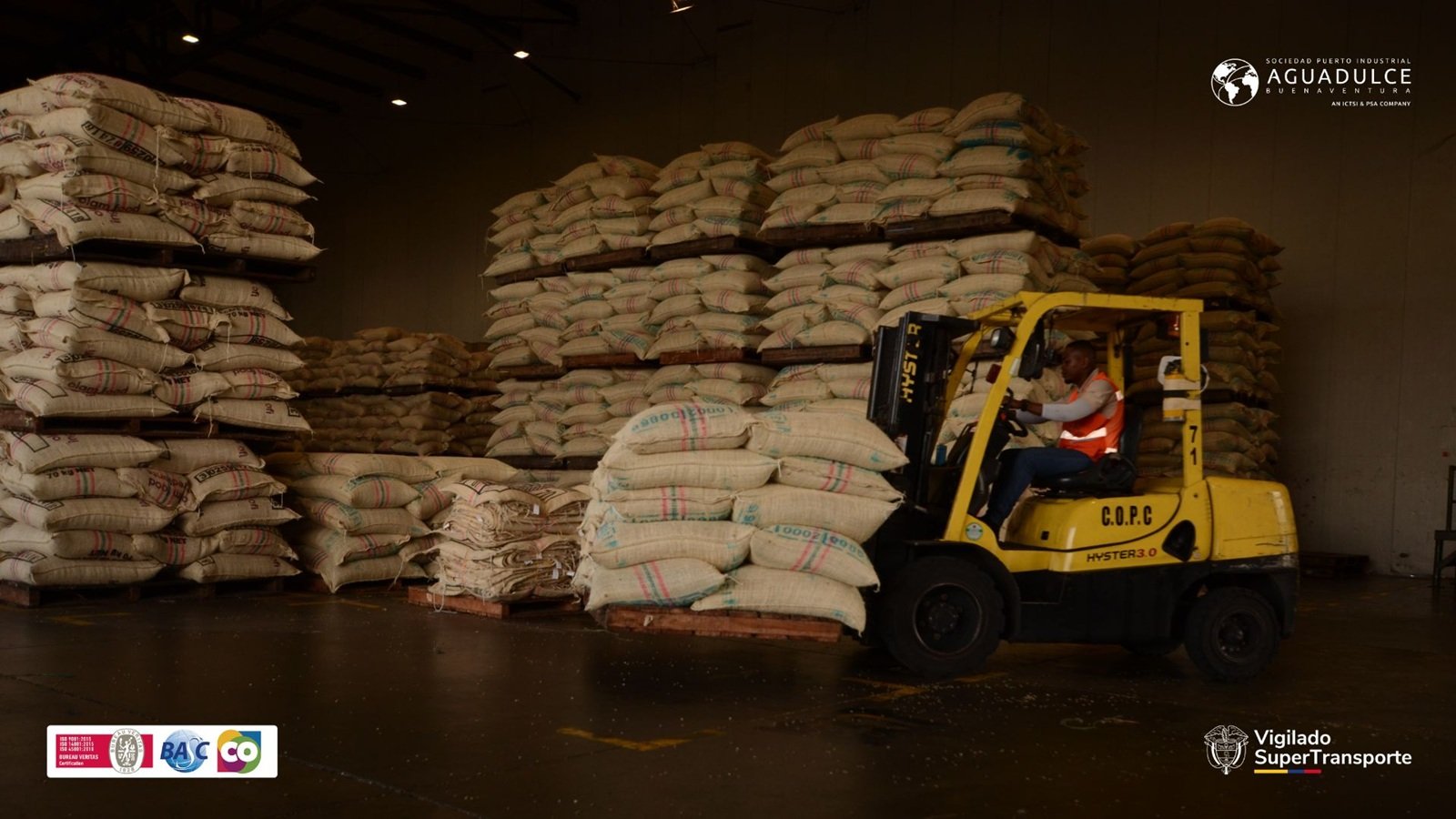 A los mercados del mundo: el papel estratégico de Buenaventura en el Día Nacional del Café