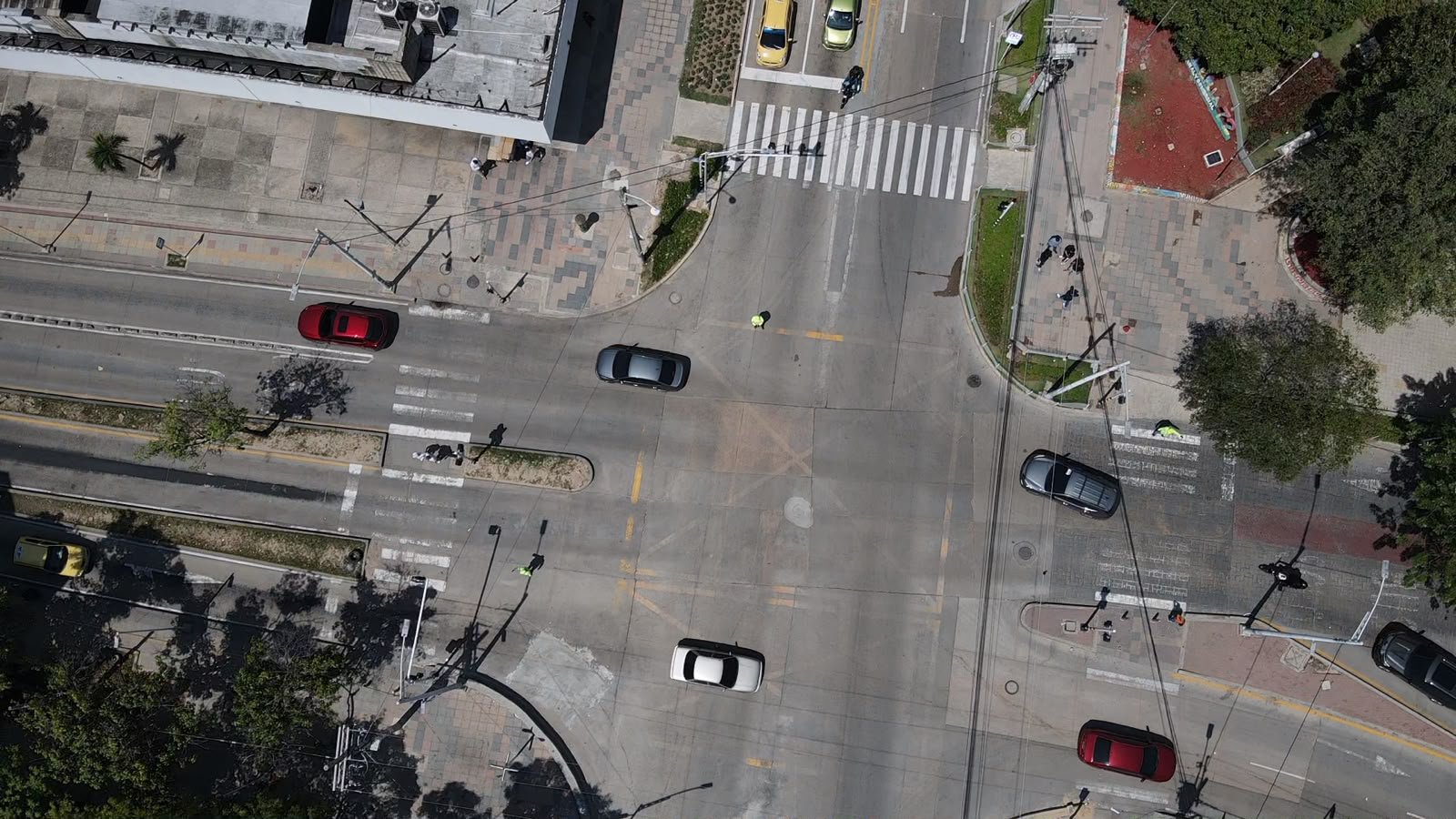 El arte llena de color y cultura la Avenida Shakira en Barranquilla