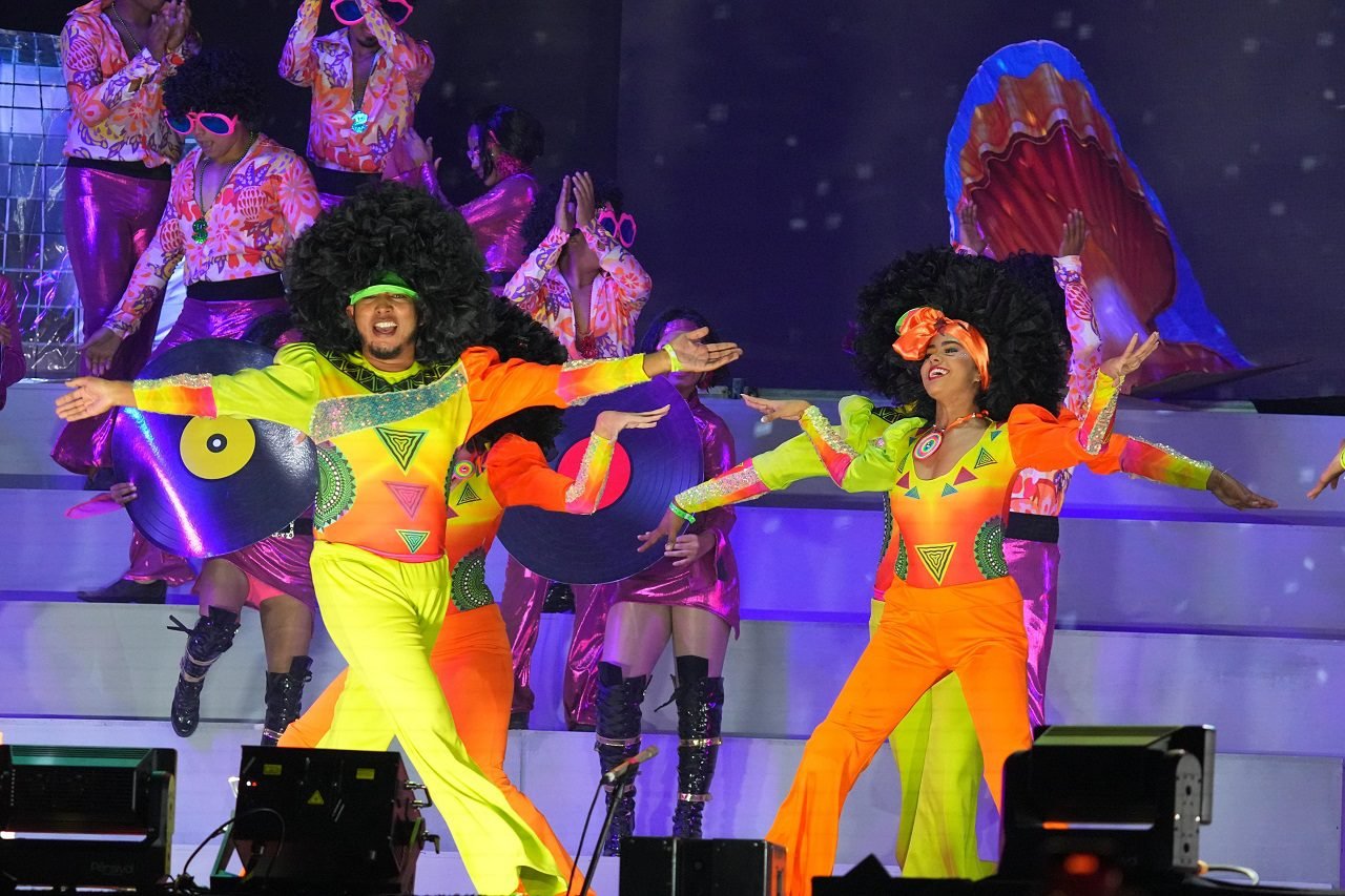 Casi 800.000 turistas de 15 países se gozaron nuestro Carnaval: alcalde Char