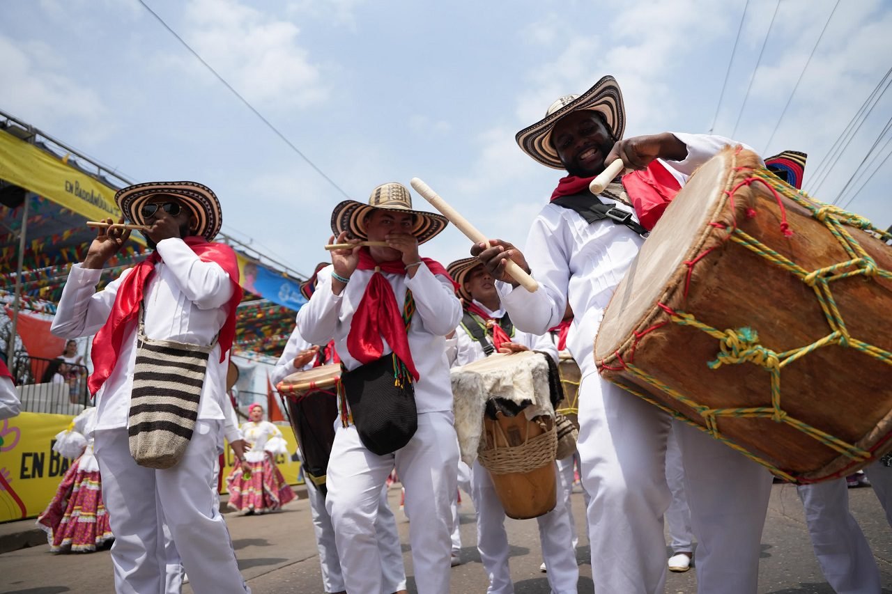 Casi 800.000 turistas de 15 países se gozaron nuestro Carnaval: alcalde Char