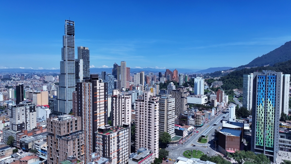 La baja oferta de viviendas nuevas listas para entrega ha fortalecido el interés por los inmuebles usados.
