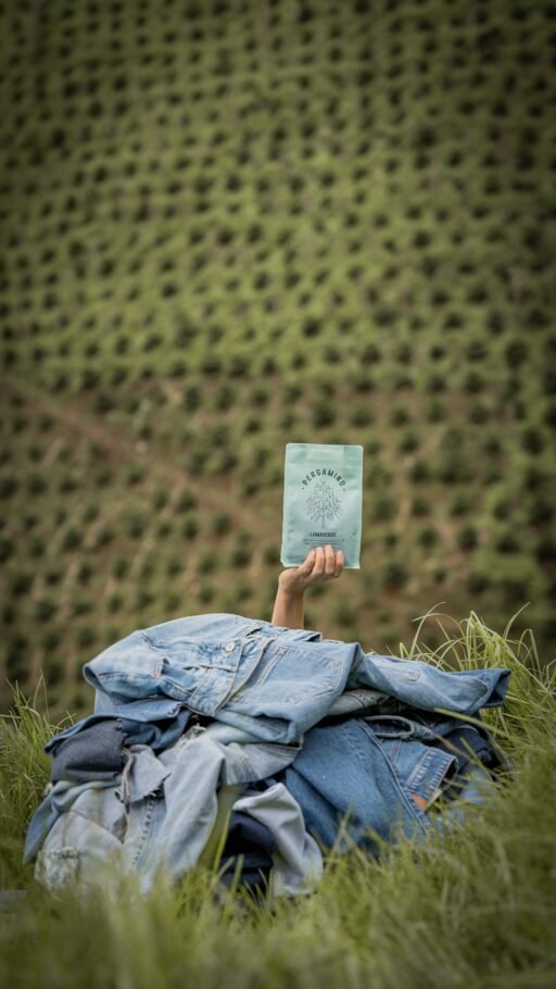 American Eagle rinde homenaje a los caficultores del país con la 10ª edición de su campaña ‘Dona tu jean