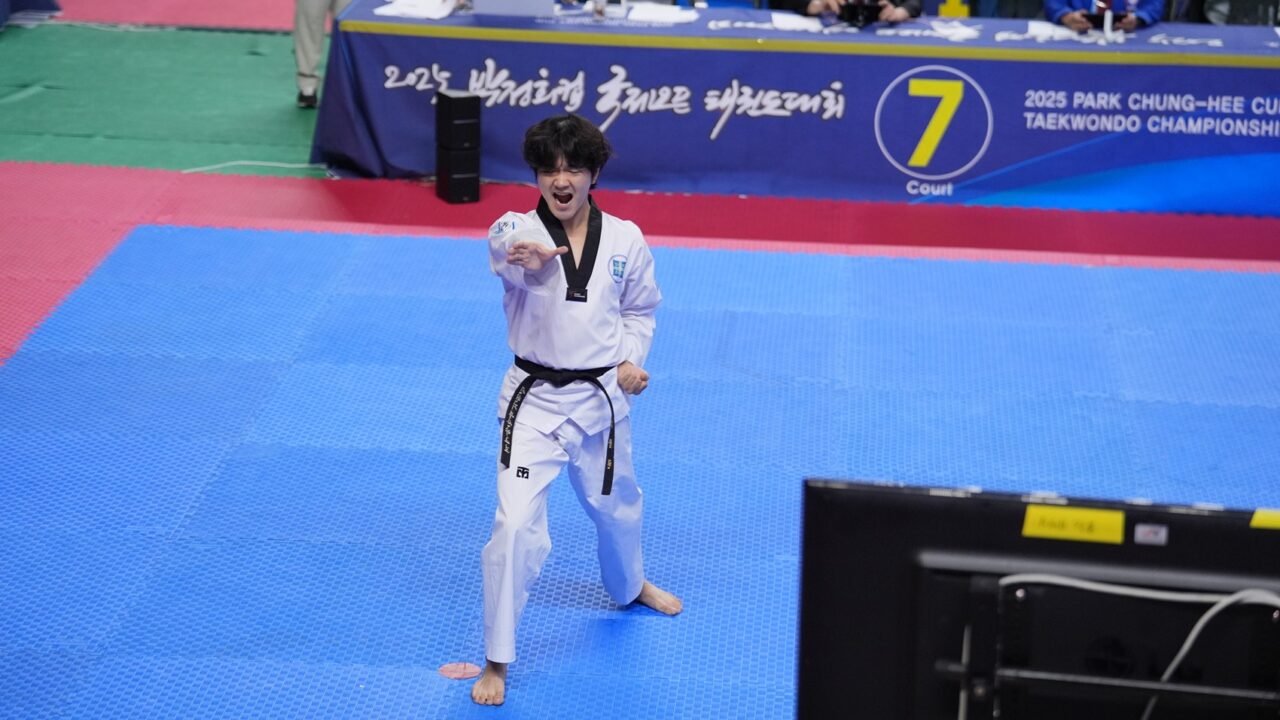 Equipo de Taekwondo de Shincheonji brilla en la Copa Park Chung-hee 2025 con 25 medallas