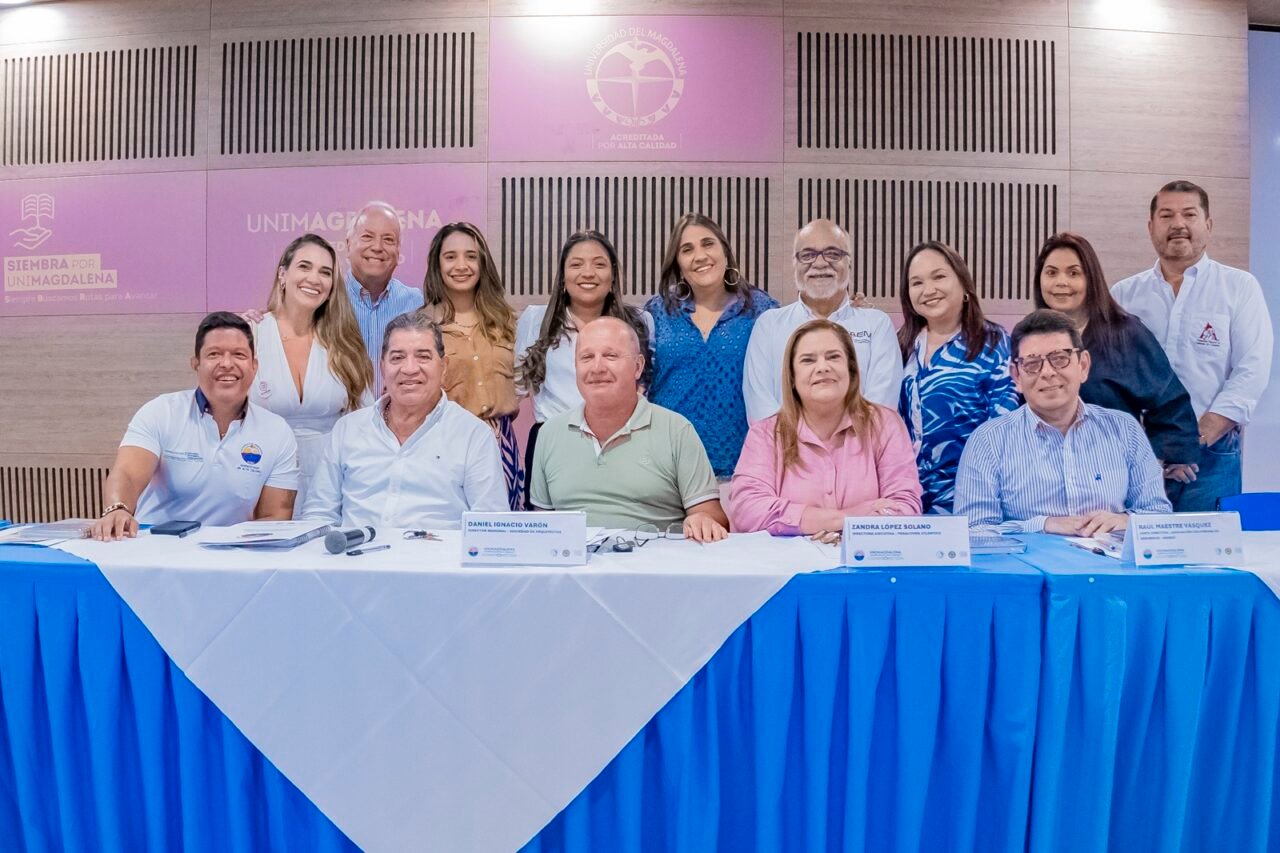 Líderes atienden el llamado de Unimagdalena para transformar a Santa Marta rumbo a sus 500 años