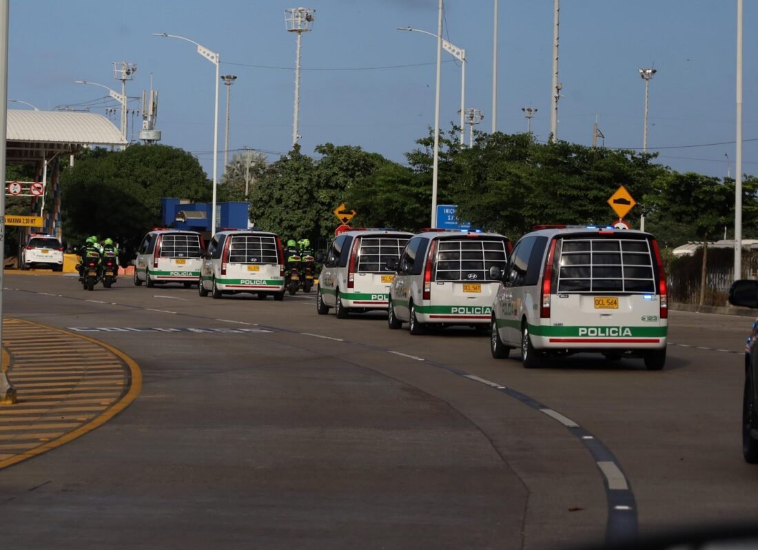 Barranquilla completa 50 CAI móviles para combatir la desbordada inseguridad