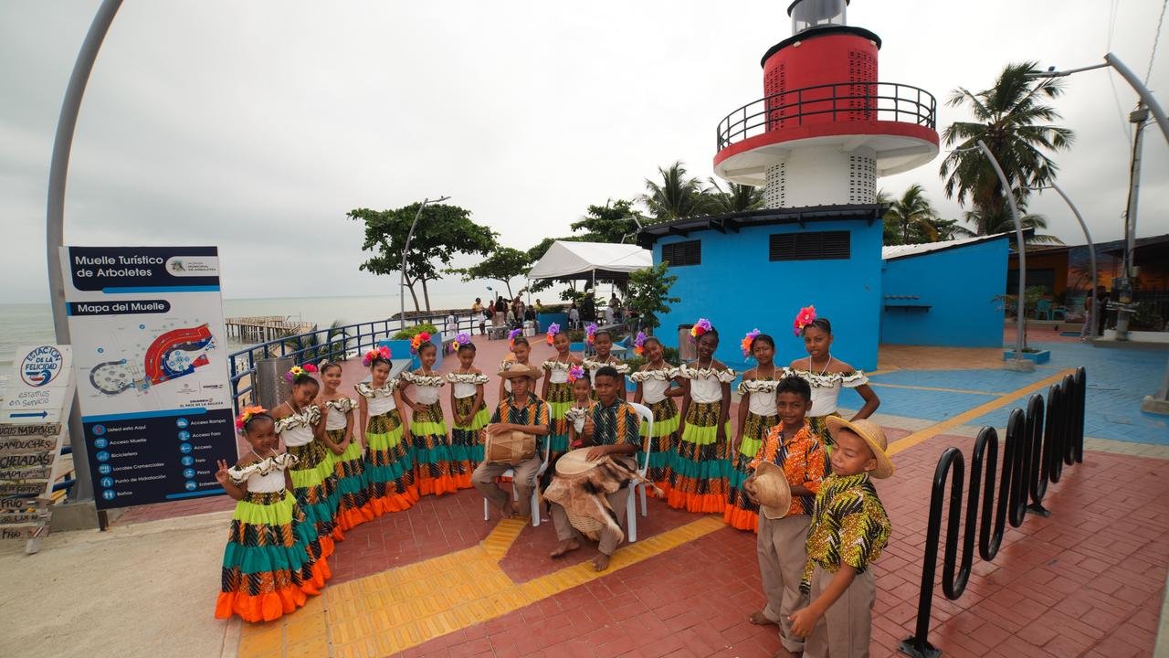 Entregan el Mirador de Arboletes para fortalecer el turismo y la paz en el Urabá antioqueño