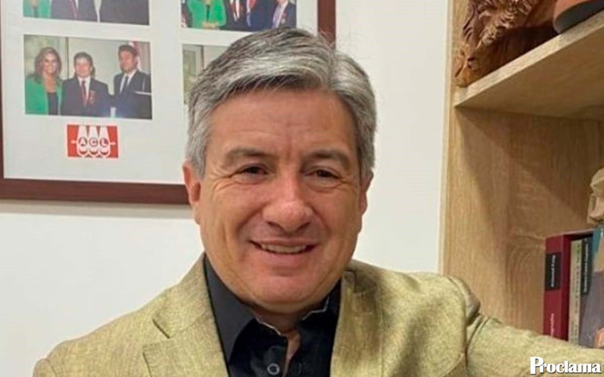 El expresidente que vendió claveles para sobrevivir