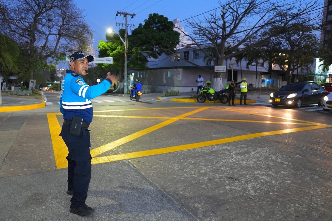 Entregan tres nuevos tramos viales al norte de Barranquilla