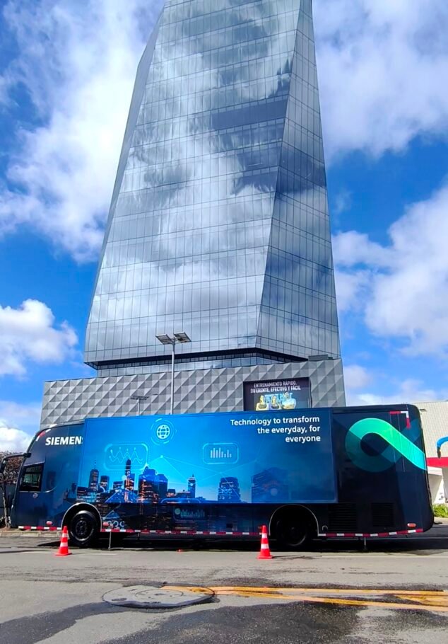 Un centro de innovación sobre ruedas: la apuesta tecnológica de Siemens para Colombia