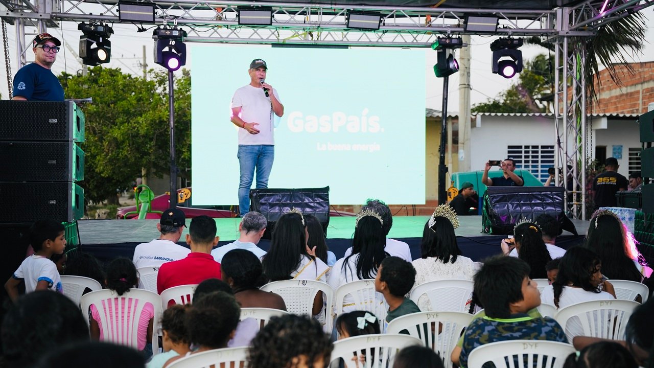 Milo y sus aliados llevan luz solar a Barranquilla e impulsan la seguridad