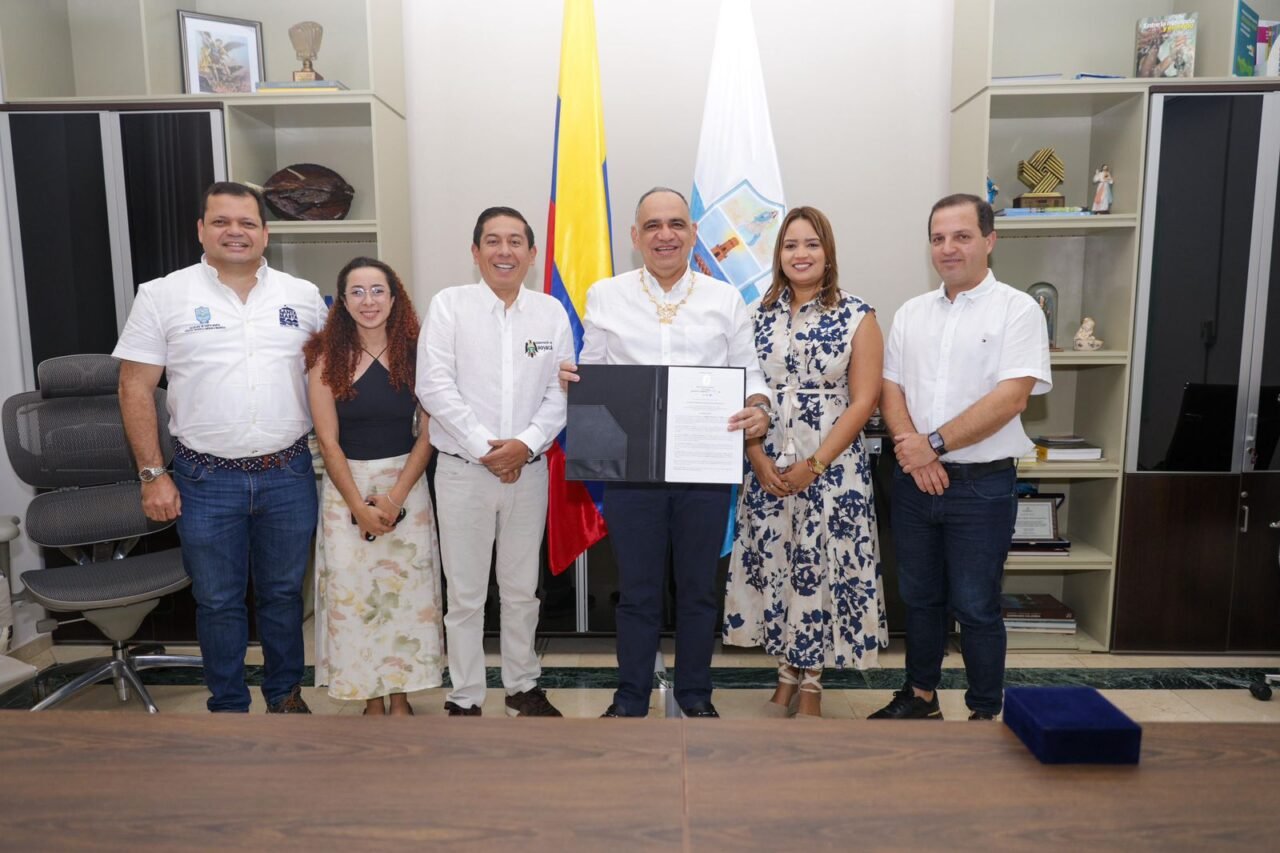 Santa Marta recibe la máxima distinción de Boyacá por su legado histórico y cultural