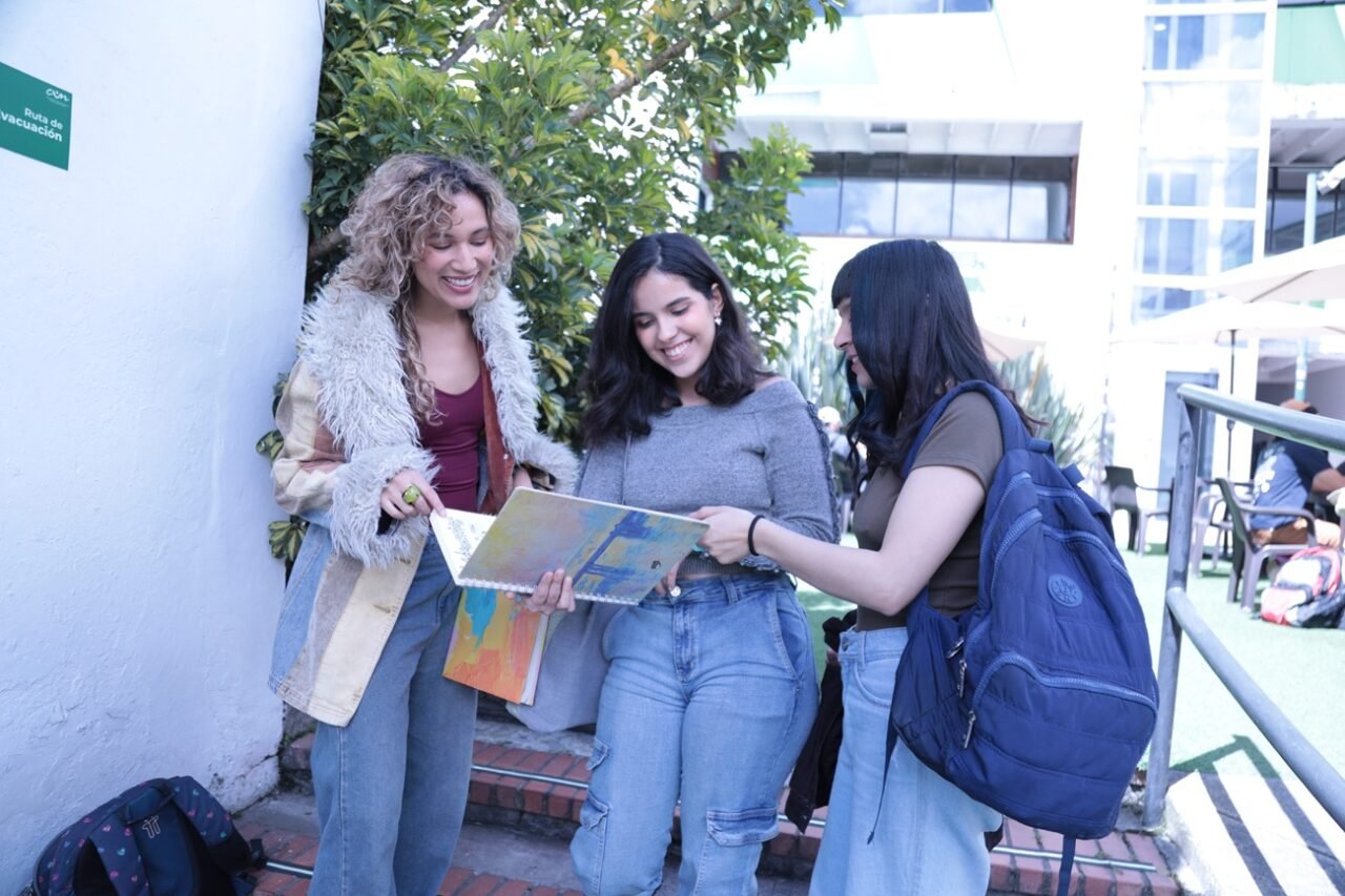 En el Caribe, madres cabeza de hogar y población sin entrar a la U. accederán a educación con flexibilidad