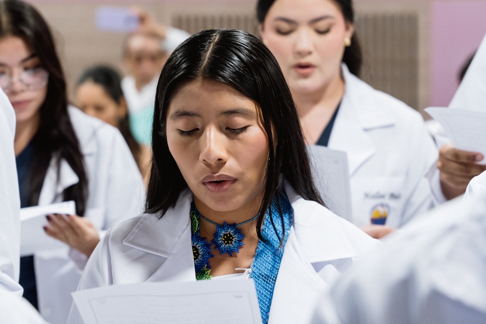 Belkis Lorena Gil Nuvita será la primera mujer médica del pueblo Kogui
