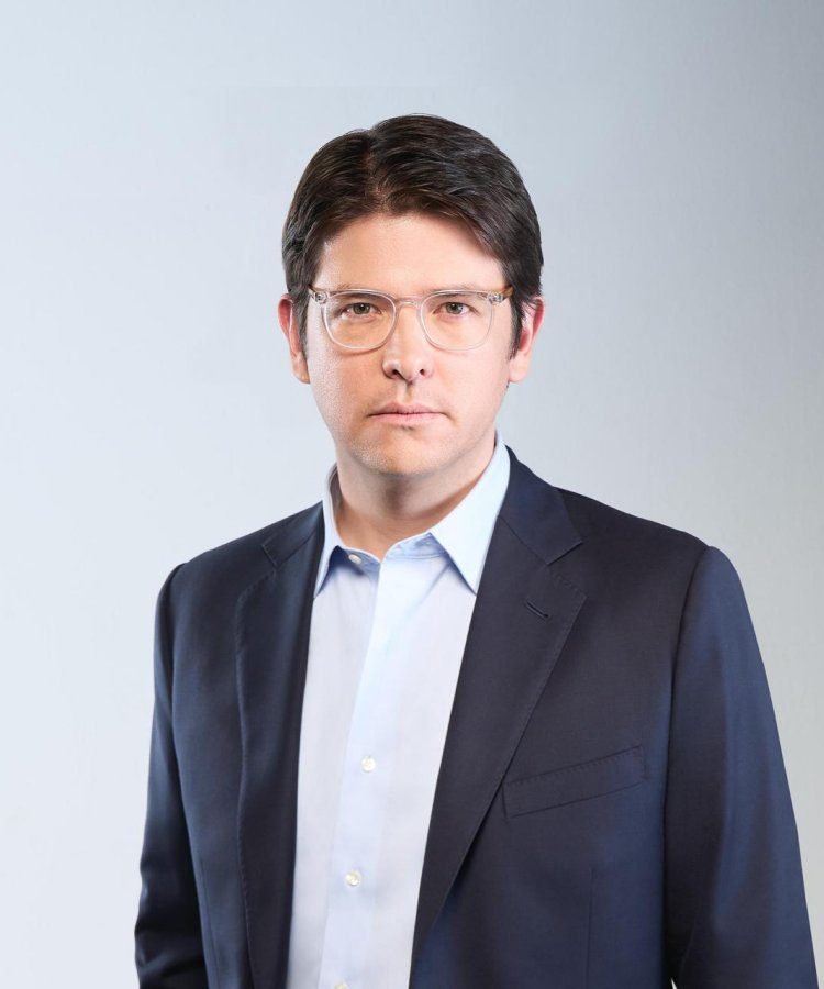 El precandidato presidencial Miguel Uribe en cuidados intensivos tras atentado en el barrio Modelia de Bogotá
