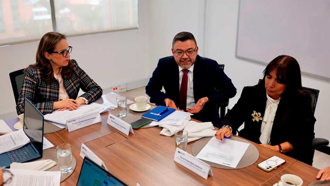 Alivios en créditos educativos.