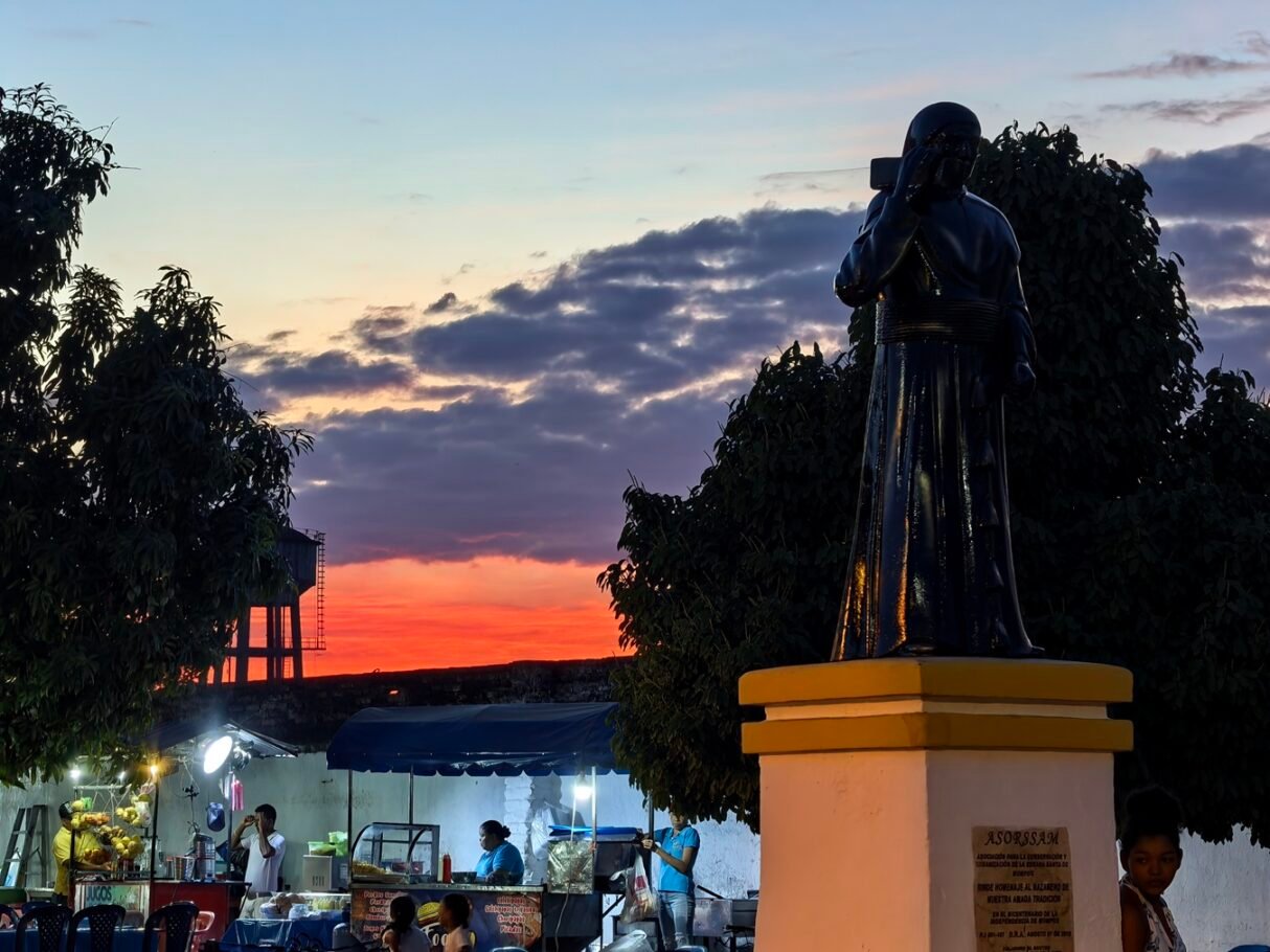 Mompox revive el sonido de sus relojes históricos tras más de 20 años de silencio