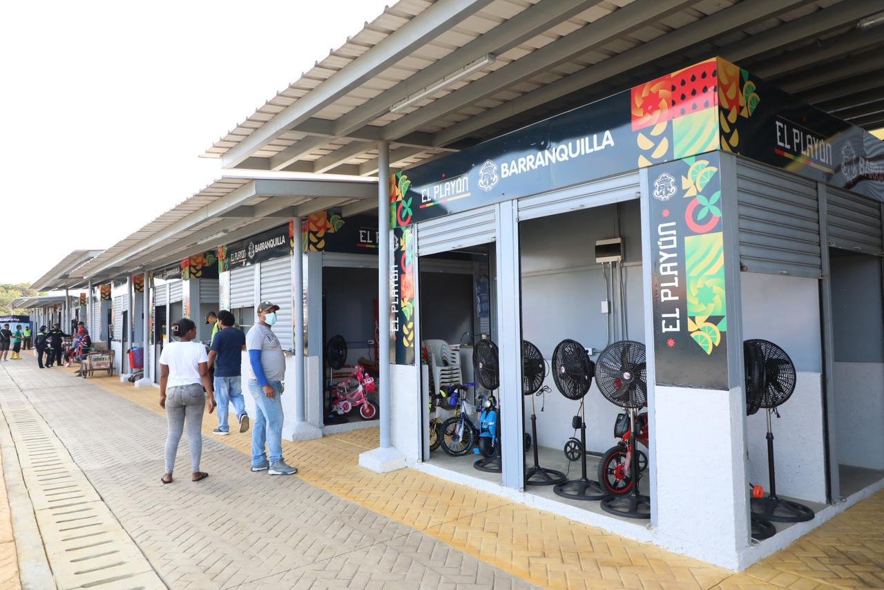 La alcaldía entregó la tercera etapa del mercado El Playón y completa 1.500 puestos para comerciantes