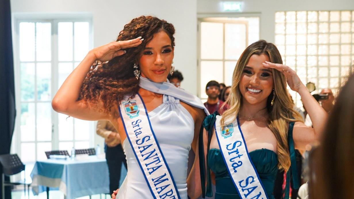 Natalia Guerrero recibe la banda como Señorita Santa Marta DTCH