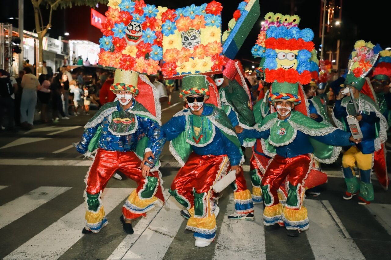 La ‘Noche de Faroles y Tambores’ rinde homenaje a Palma Africana y Carmen Meléndez por sus 50 años de tradición