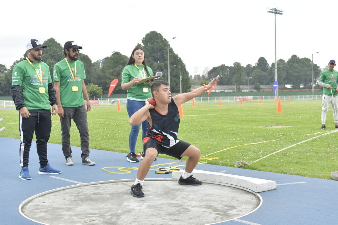 Más de 1.000 deportistas brillaron en la XXV Olimpiada Especial Fides 50 años – Compensar