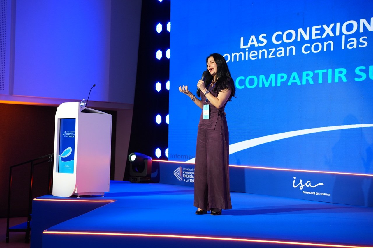 ISA logra eficiencias aplicando IA y drones en la transición energética