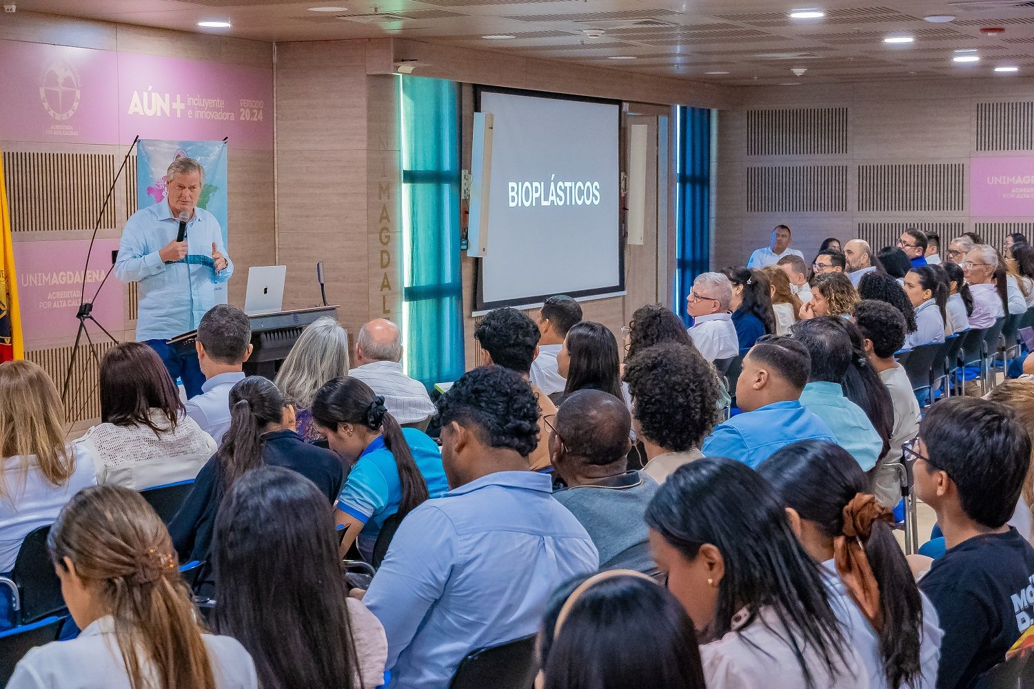 La CAF y Unimagdalena lanzan ‘Perla del Caribe’, proyecto por una economía azul regenerativa en Santa Marta