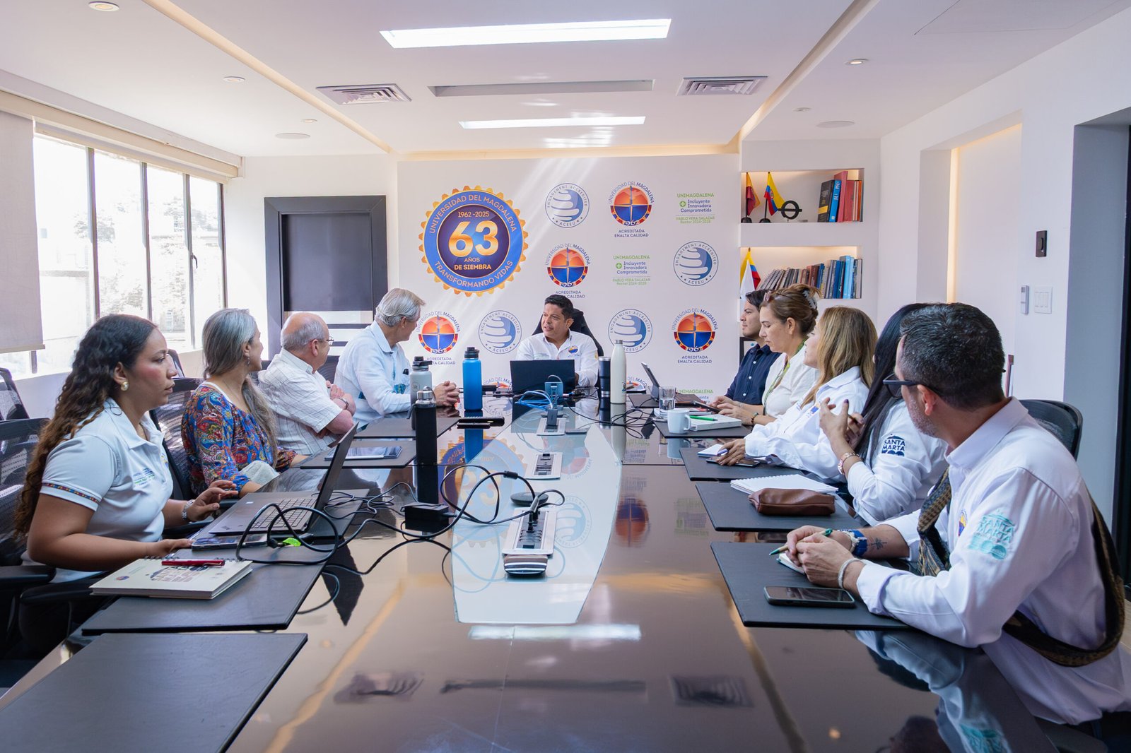 La CAF y Unimagdalena lanzan ‘Perla del Caribe’, proyecto por una economía azul regenerativa en Santa Marta
