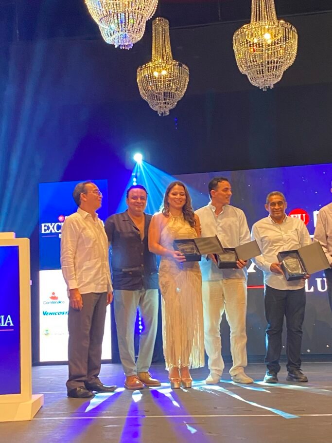 Premios Excelencia El Universal 2025: Sabrosura Entertainment, mejor nueva empresa