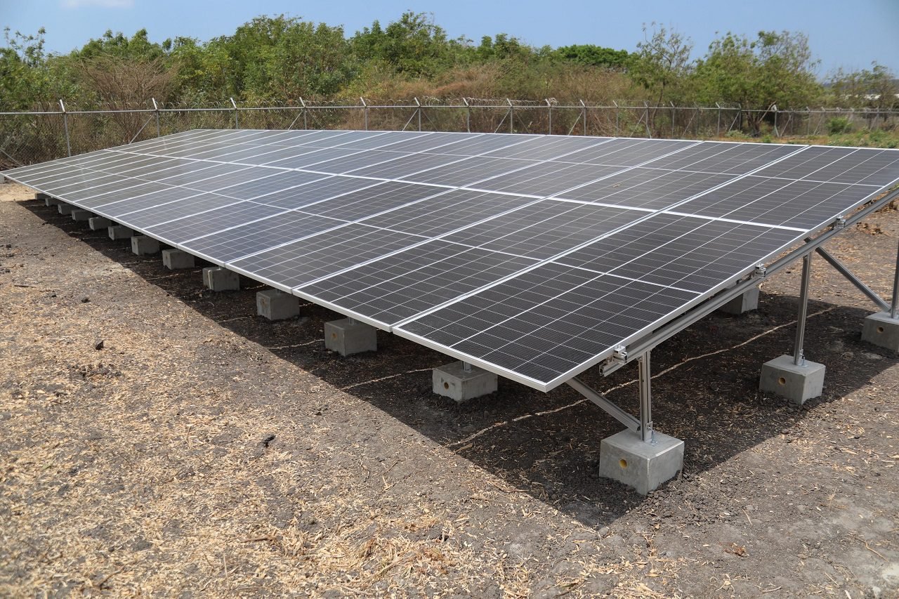 Empieza la instalación del primer parque solar de Barranquilla