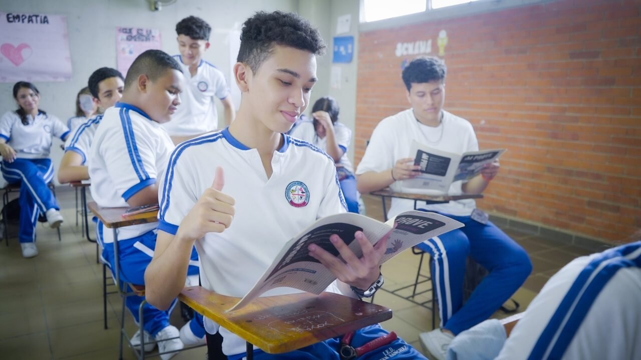 Colegios públicos de Barranquilla logran resultado histórico en Pruebas Saber 11
