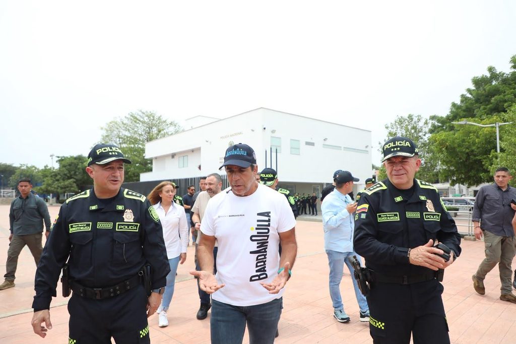 Personal especializado de la Policía vendrá a recuperar la seguridad de Barranquilla: Mayor General Mujica