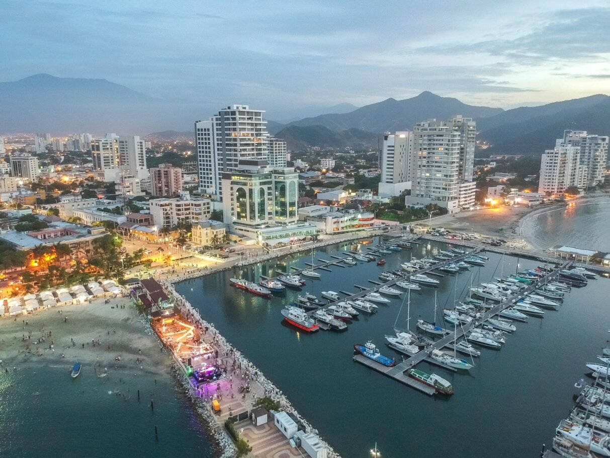 Santa Marta y Cartagena lideran reservas de tours en la semana de receso 2025