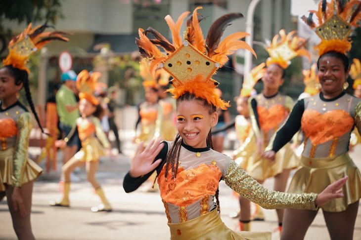 Los niños salvaguardan la tradición del Carnaval con gran orgullo y alegría