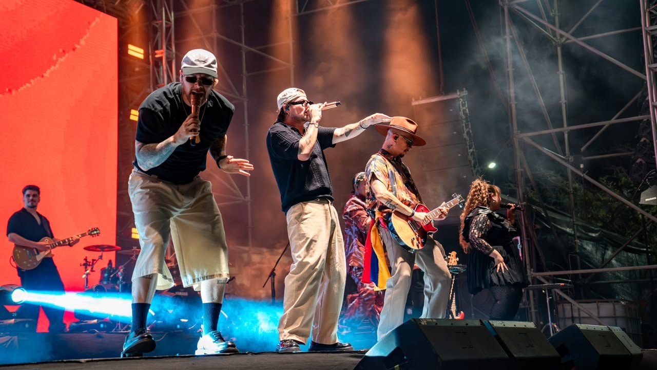 Fiesta del Mar: desborde de alegría durante el concierto de Balleneras en la Bahía de Santa Marta