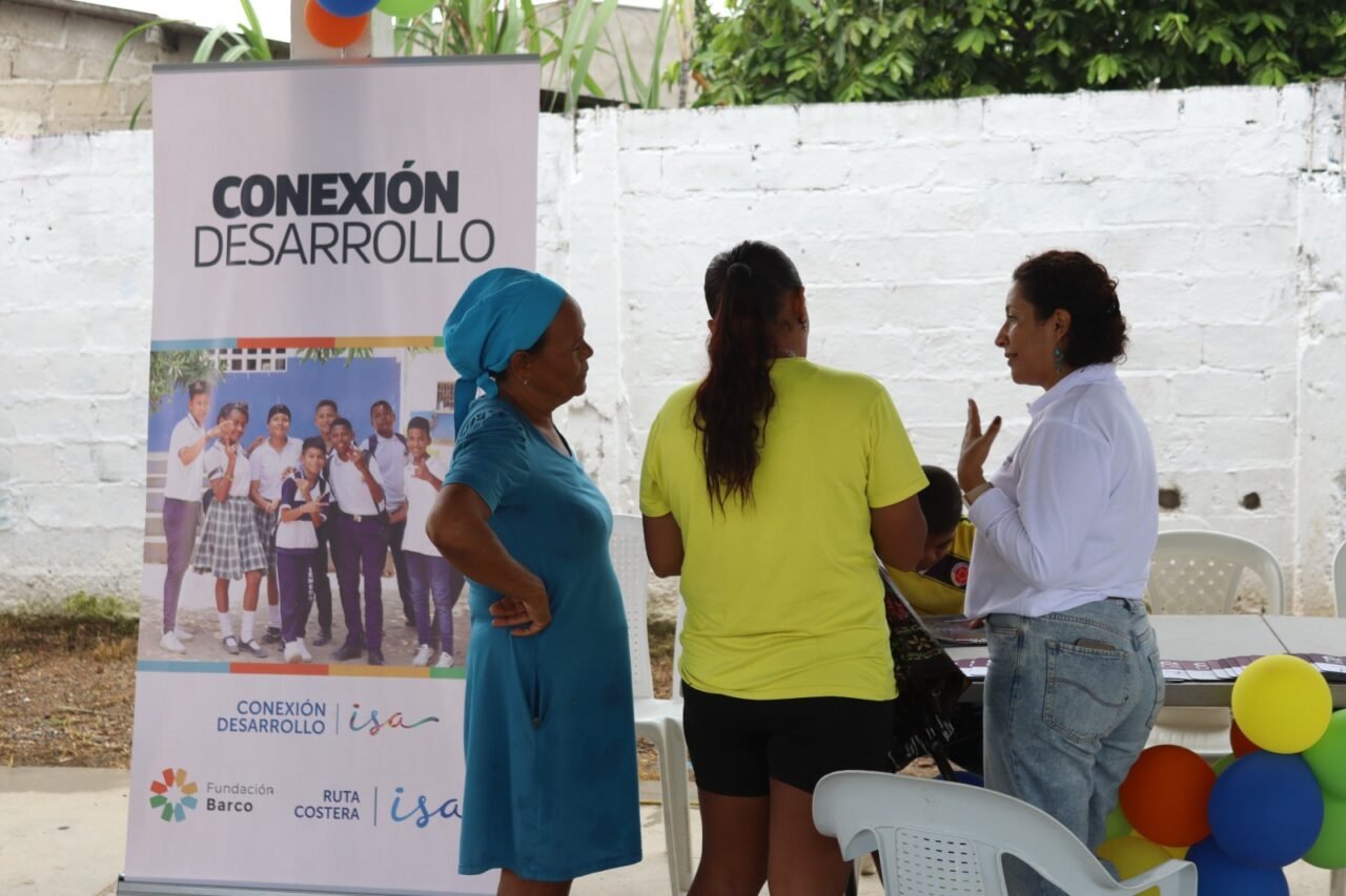 ISA y sus empresas impulsan la alfabetización digital en comunidades rurales de Cartagena