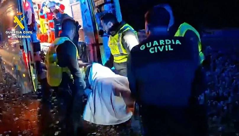 Rastros del trágico choque ferroviario