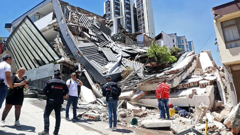 La Tierra se estremeció:  dolor, destrucción y muerte en Colombia