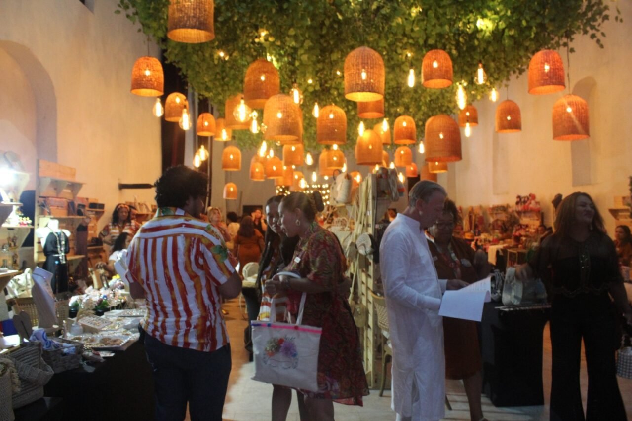 En Cartagena inicia la Feria Artesanal Manos que cuentan historias